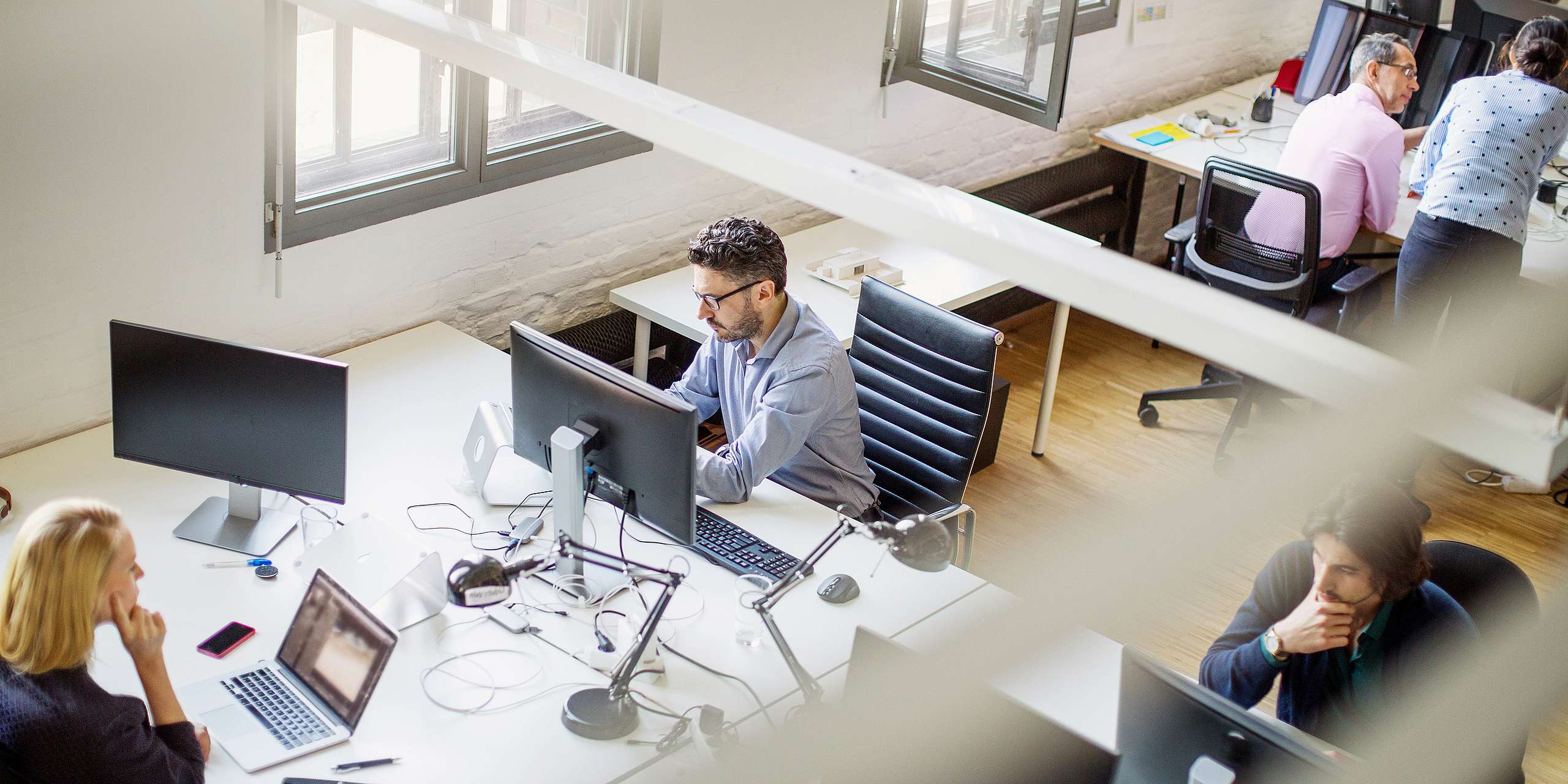 Moderne Computertechnik für Ihr Büro – Hardware-Leasing mit grenke